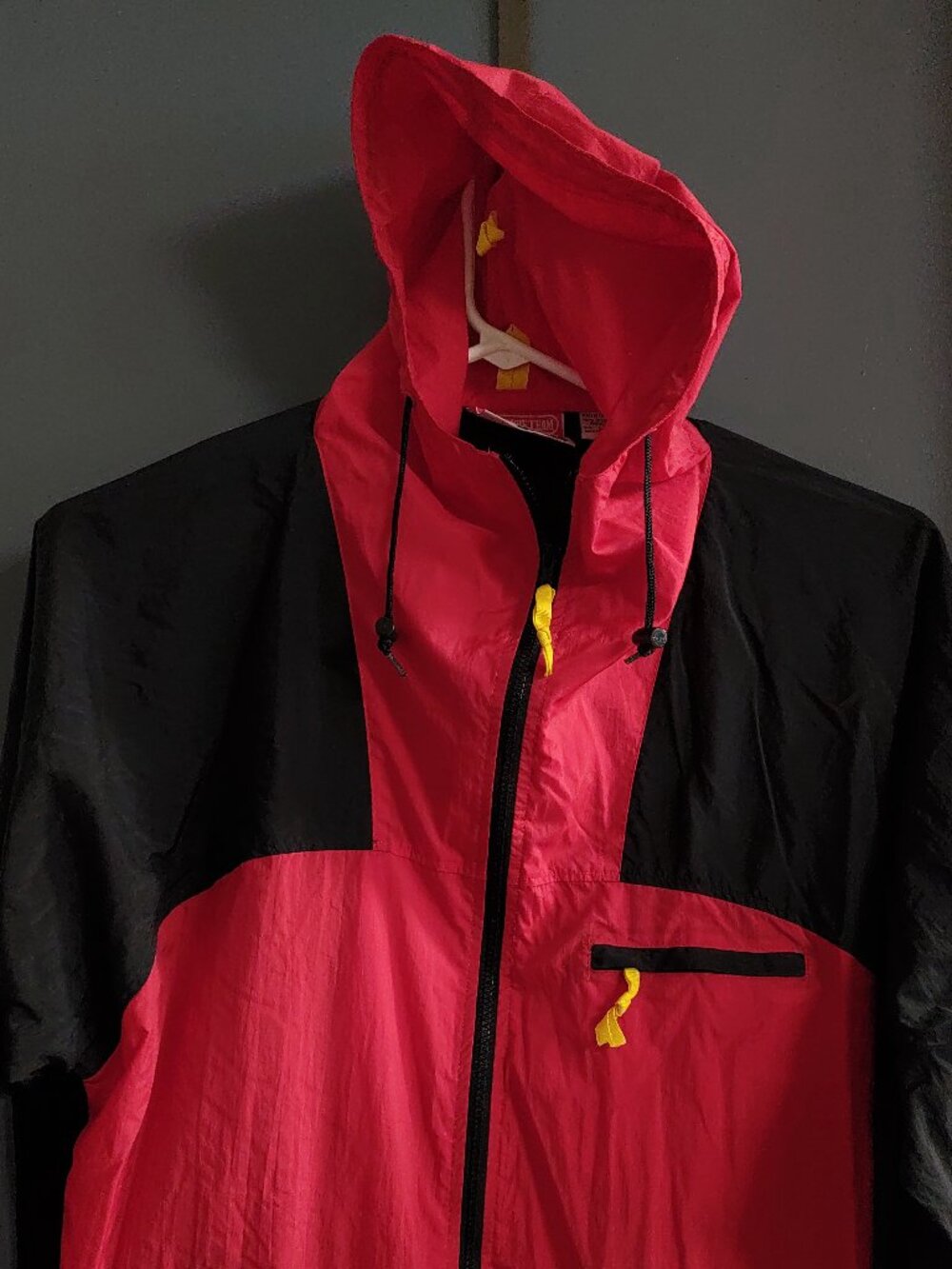 Vintage Marlboro Adventure Team Jacket Windbreaker Hooded Adult Large Hooded 90s